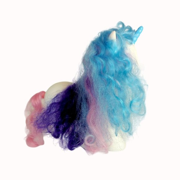 Gi-Go Wonder Pony Land Jumbo White Unicorn Toy With Colorful Mane SML-16-B1 - Picture 3 of 4